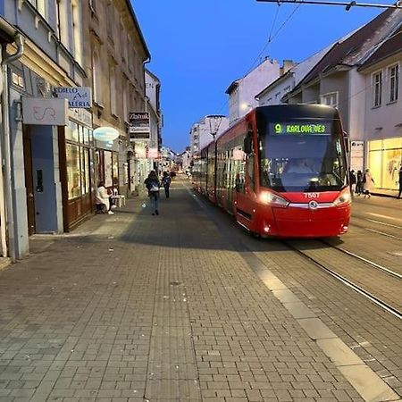 Bada Bing Plaza Lejlighed Bratislava Eksteriør billede